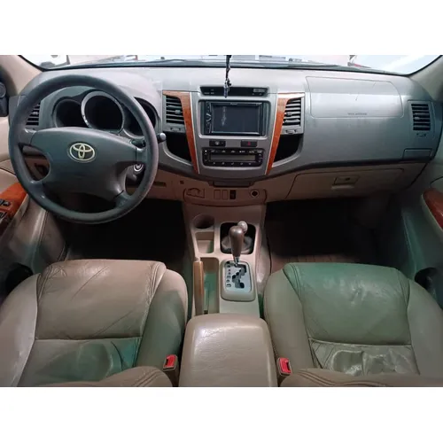 Toyota Fortuner 2011 Gris Caracas