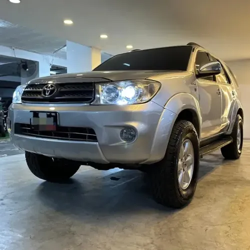 Toyota Fortuner 2011 Plateado Caracas