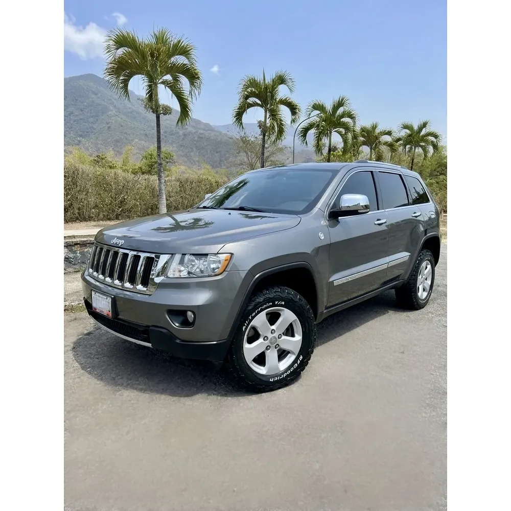 Toyota Fortuner 2011 Plateado Caracas