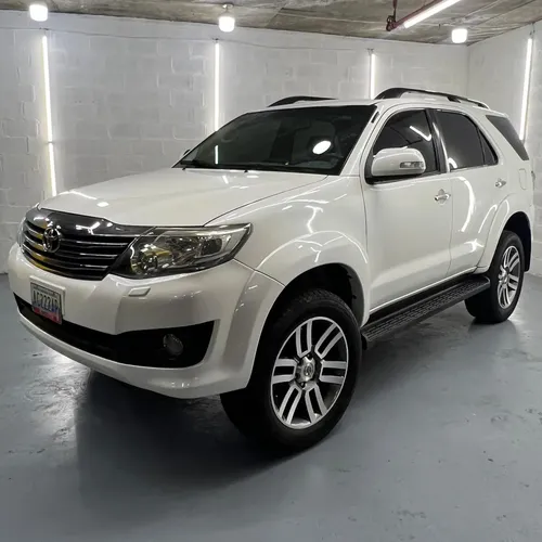 Toyota Fortuner 2012 Blanco Caracas