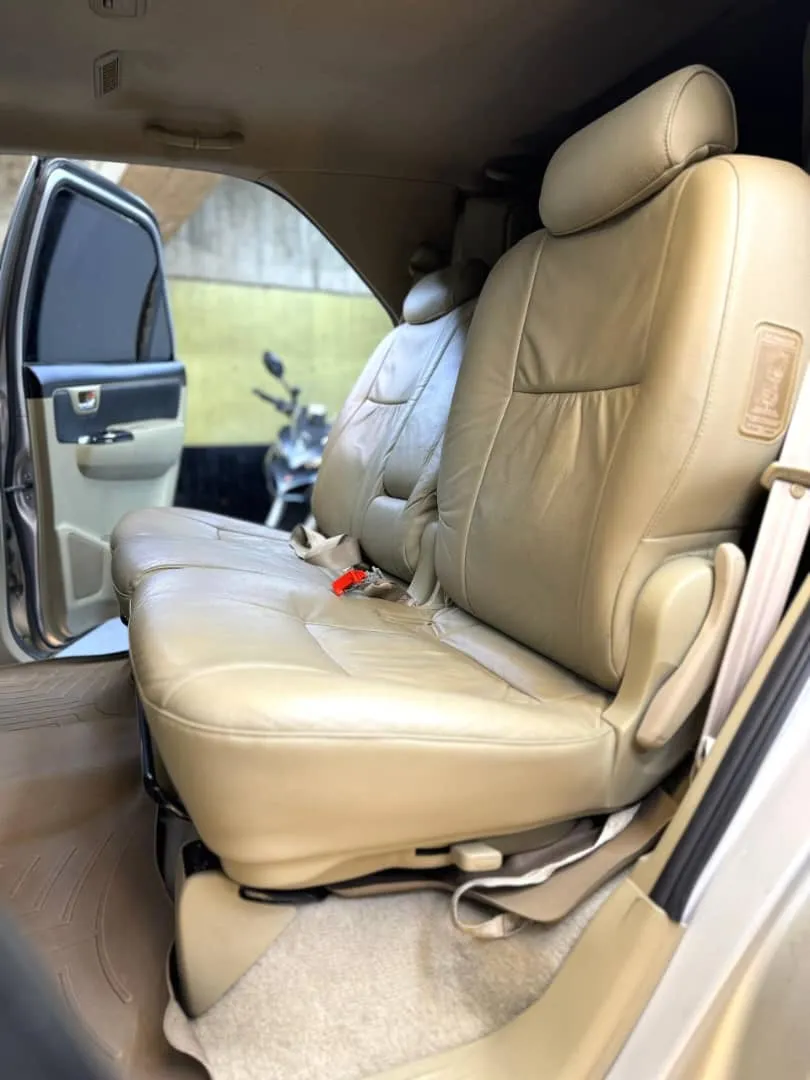 Toyota Fortuner 2012 4x4 Blindada plata11