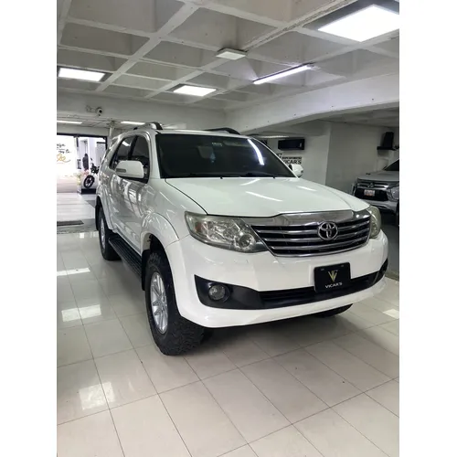 Toyota Fortuner 2013 Blanco Caracas
