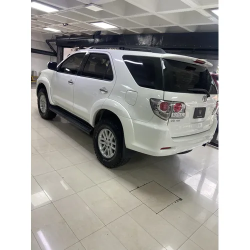 Toyota Fortuner 2013 Blanco Caracas