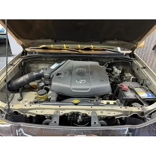 Toyota Fortuner 2013 Beige Caracas