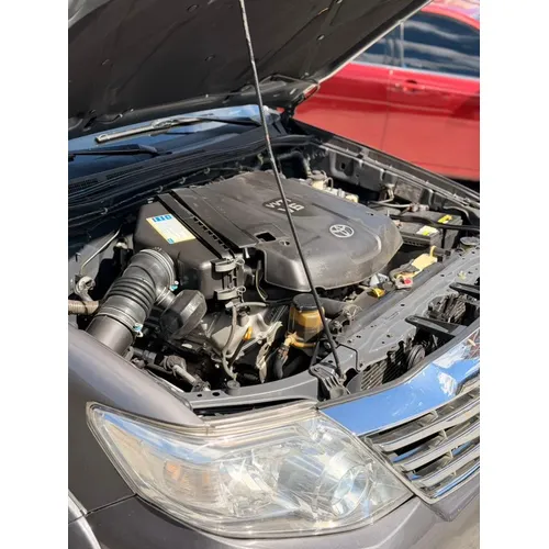 Toyota Fortuner SR 2013 Gris Caracas