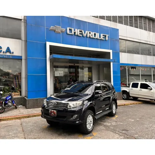 Toyota Fortuner 2014 Negro Caracas