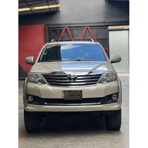 Toyota Fortuner 2014 Beige Caracas