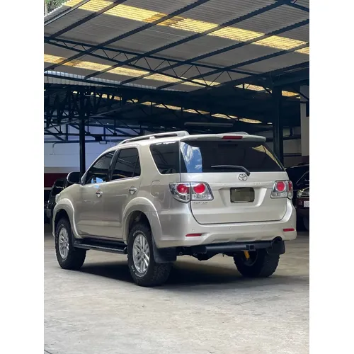 Toyota Fortuner 2014 Beige Caracas