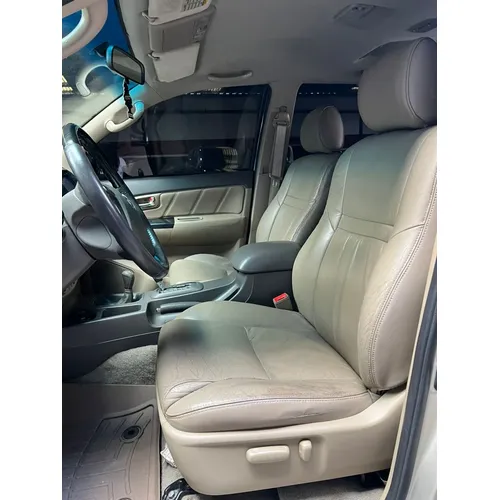 Toyota Fortuner 2014 Beige Caracas