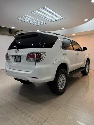 Toyota Fortuner 2014 Blanco Caracas