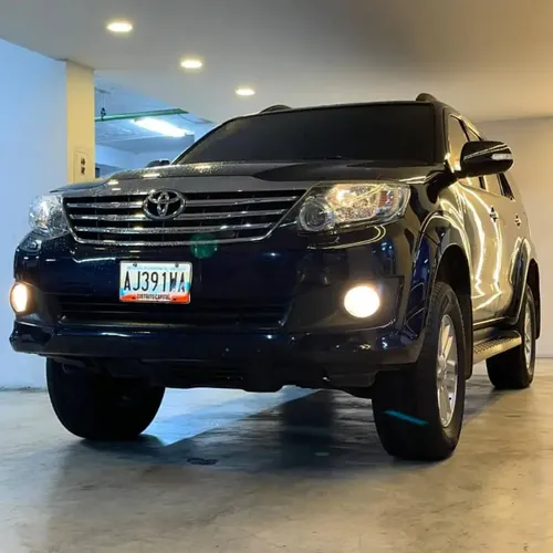 Toyota Fortuner 2014 Azul Caracas