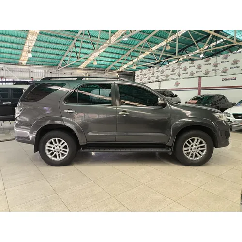 Toyota Fortuner 2015 Gris Caracas