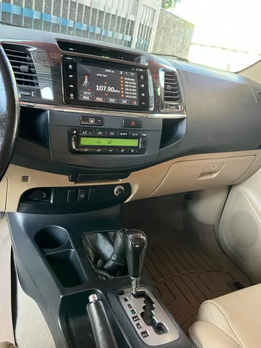 Toyota Fortuner 2015 Plateado Caracas
