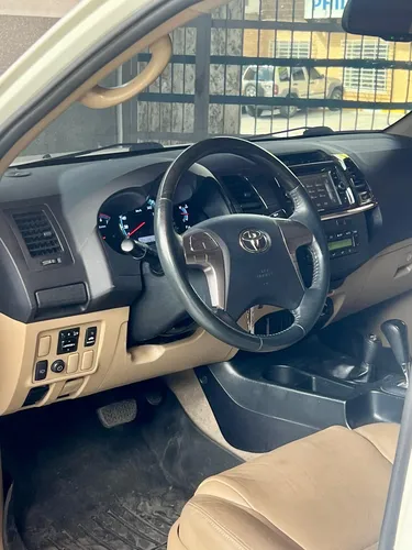 Toyota Fortuner 2015 Blanco Caracas