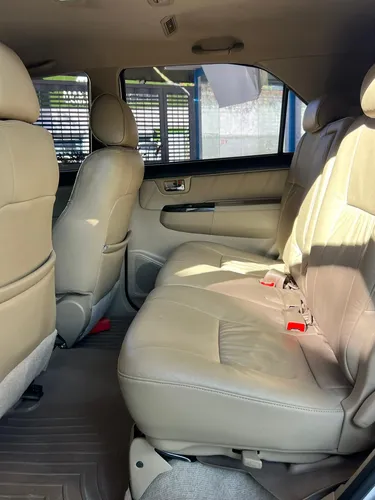 Toyota Fortuner 2015 Plateado Caracas