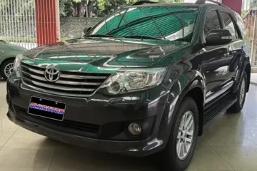 Toyota Fortuner 2015