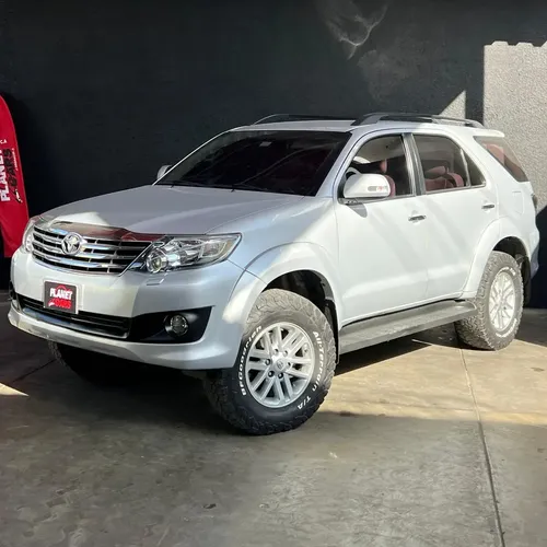 Toyota Fortuner 2015 Plateado Caracas
