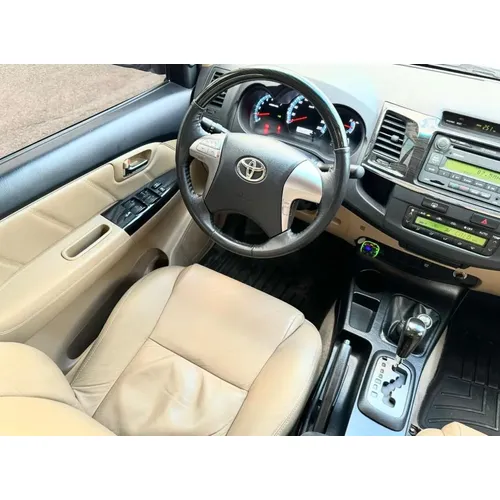 Toyota Fortuner 2015 Blanco Caracas