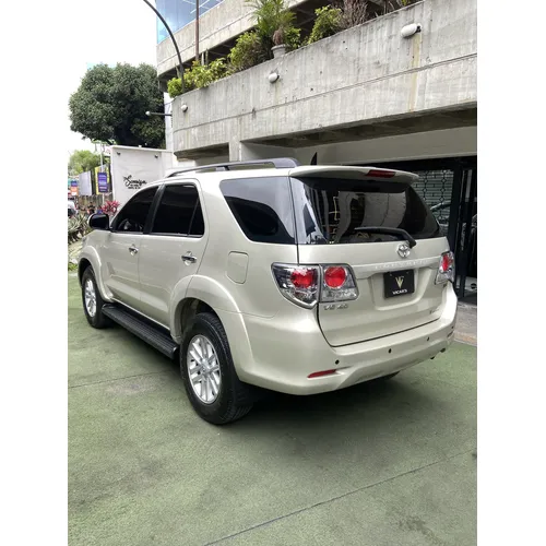 Toyota Fortuner 2015 Dorado Caracas