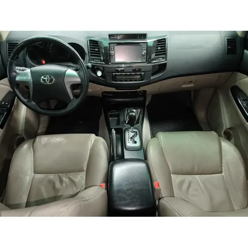 Toyota Fortuner 2015 Gris Caracas