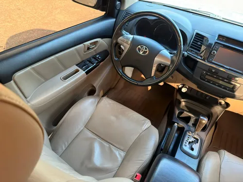 Toyota Fortuner 2015 Plateado Caracas