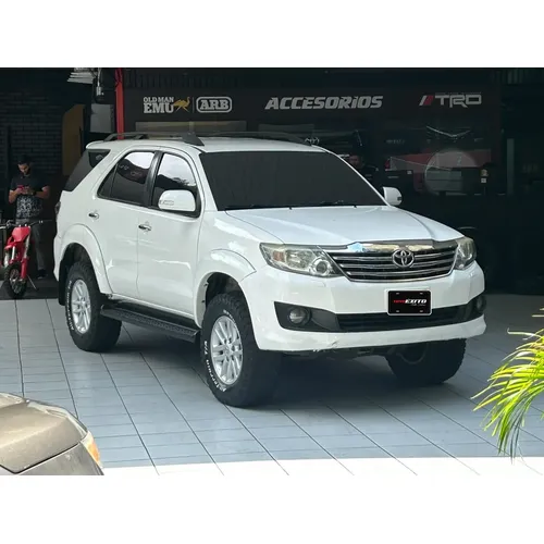 Toyota Fortuner 2015 Blanco Caracas