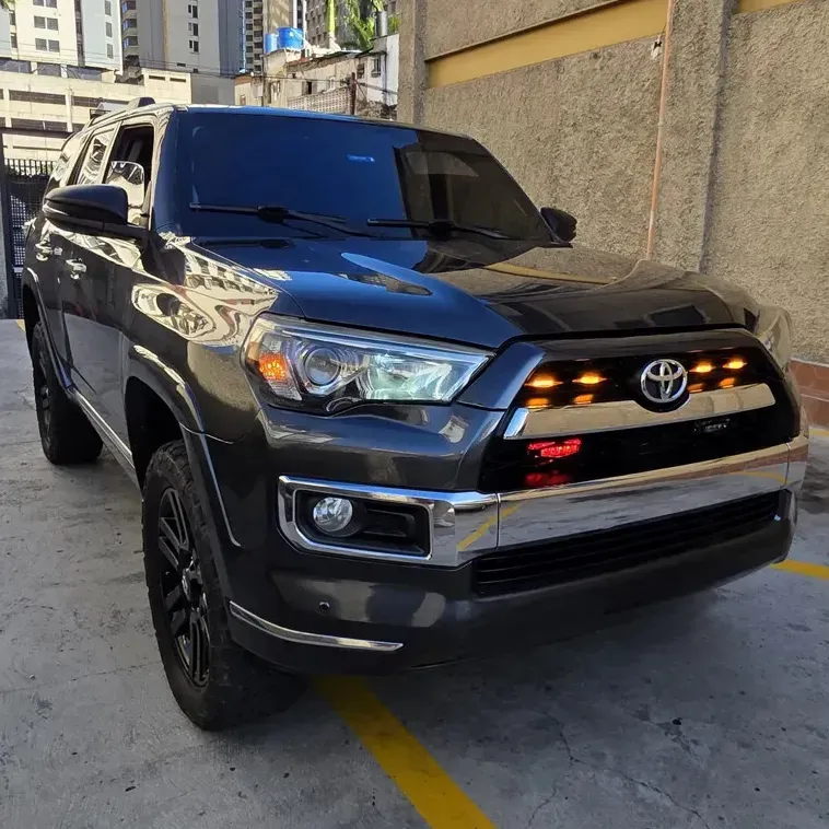 Toyota Fortuner 2015 Gris Caracas