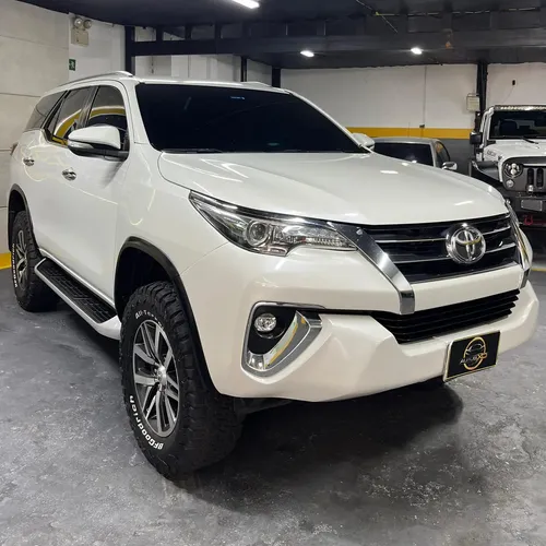 Toyota Fortuner VX.R 2016 Blanco Caracas