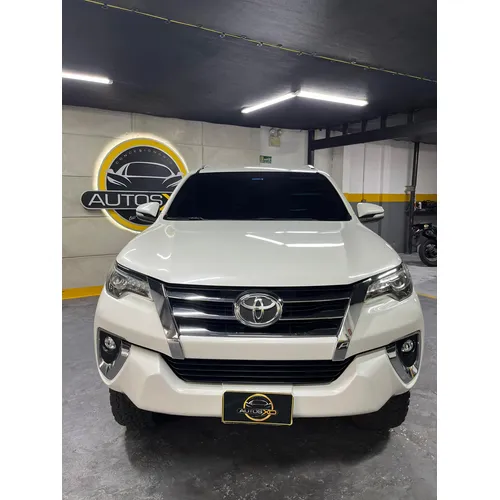 Toyota Fortuner VX.R 2016 Blanco Caracas