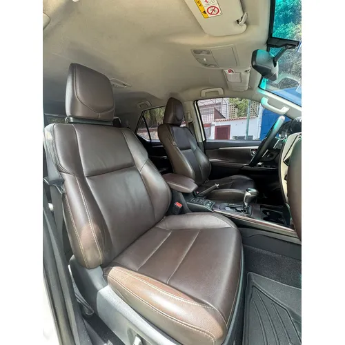 Toyota Fortuner Dubai VX.R 2018 Blanco Caracas