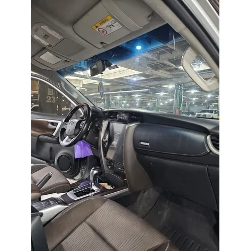 Toyota Fortuner 2019 Plateado Caracas