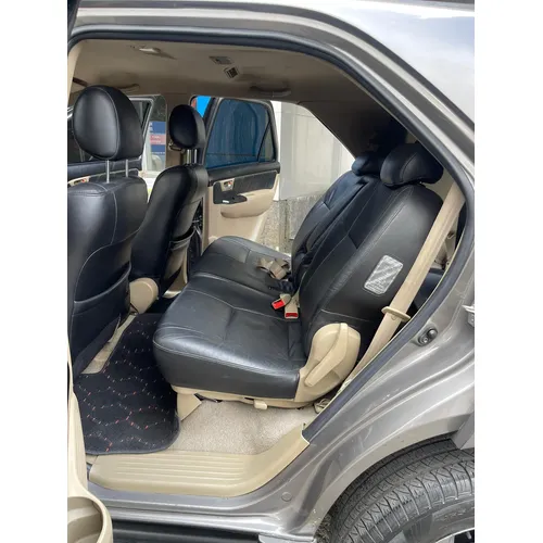 Toyota Fortuner 2019 Gris Caracas