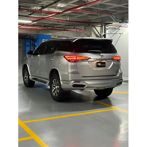 Toyota Fortuner 2020 Plateado Caracas