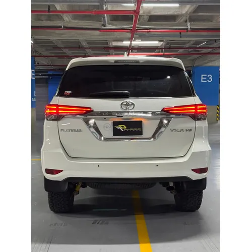 Toyota Fortuner 2020 Blanco Caracas
