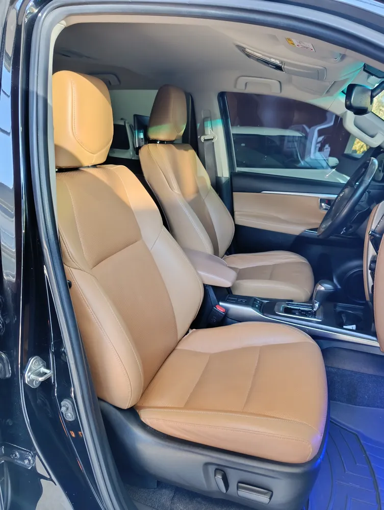 Toyota Fortuner Dubai 2022 Negro Valencia