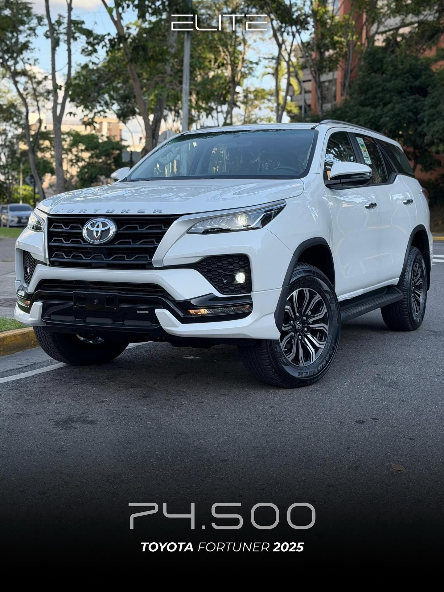 Toyota Fortuner Dubai 2025 Blanco Caracas