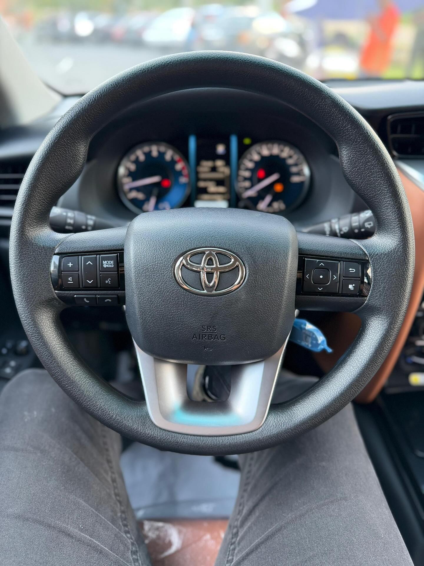 Toyota Fortuner Dubai 2025 Blanco Caracas