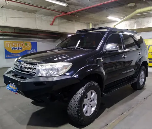 Toyota Fortuner 2010 Negro Caracas