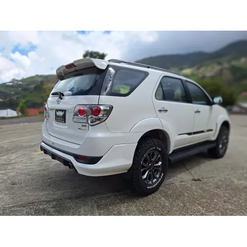 Toyota Fortuner 2019 Blanco Maracay