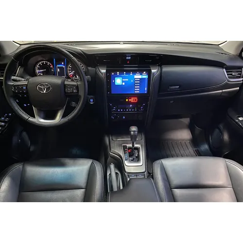 Toyota Fortuner 2024 Plateado Caracas