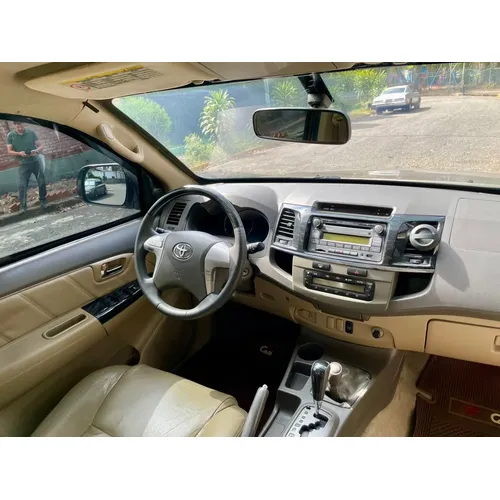 Toyota Fortuner 2012 Dorado Caracas