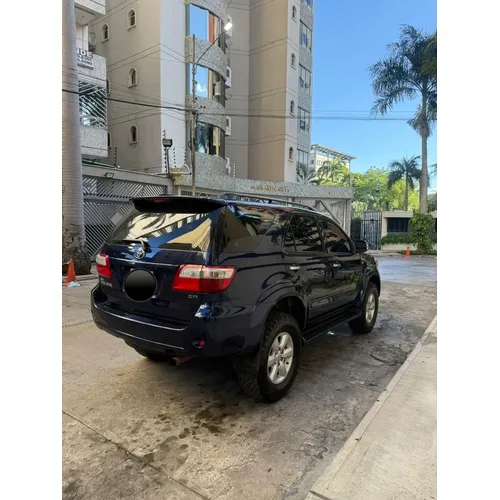 Toyota Fortuner 2010 Azul Caracas