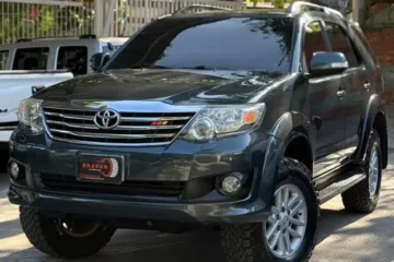 Toyota Fortuner 4x4