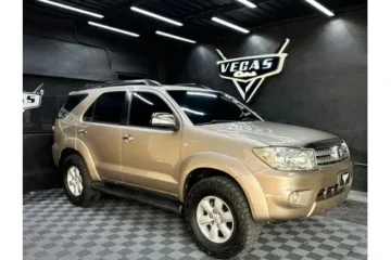 Toyota Fortuner 4x4