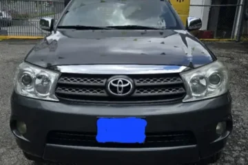 Toyota Fortuner 4x4