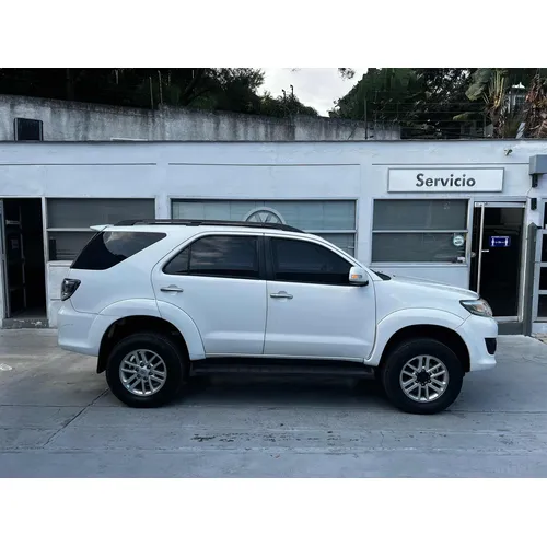 Toyota Fortuner 2012 Blanco Caracas
