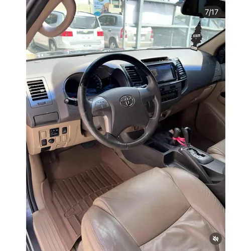 Toyota Fortuner 2013 Gris Caracas