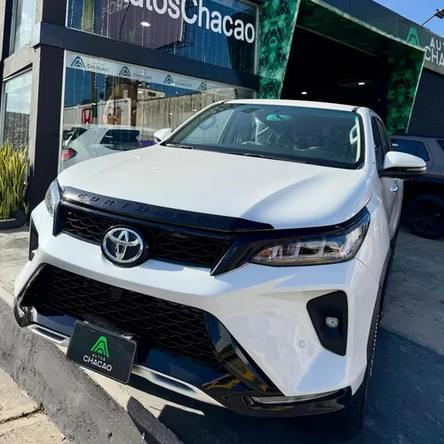 Toyota Fortuner 2025 Blanco Caracas
