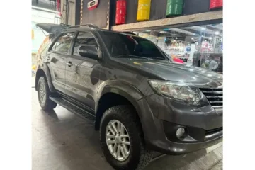 Toyota Fortuner 4x4 Automática 2013