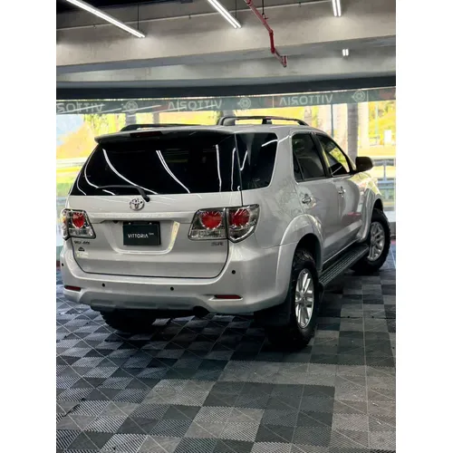 Toyota Fortuner 2017 Blanco Caracas